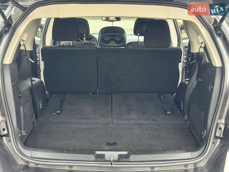 Позашляховик / Кросовер Dodge Journey 2017 в Житомирі фото 28 Позашляховик / Кросовер Dodge Journey 2017 в Житомирі