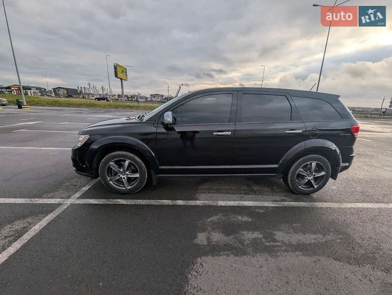 Внедорожник / Кроссовер Dodge Journey 2014 в Львове