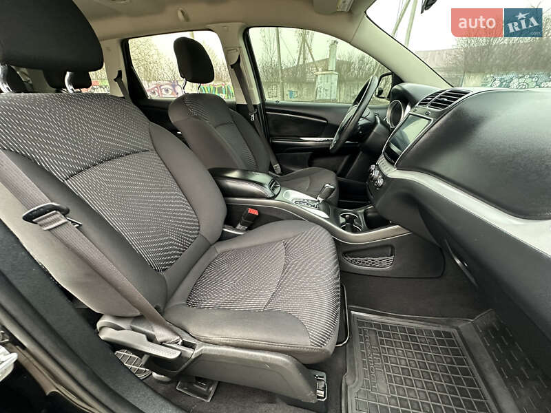 Позашляховик / Кросовер Dodge Journey 2015 в Хмельницькому фото 19 Позашляховик / Кросовер Dodge Journey 2015 в Хмельницькому