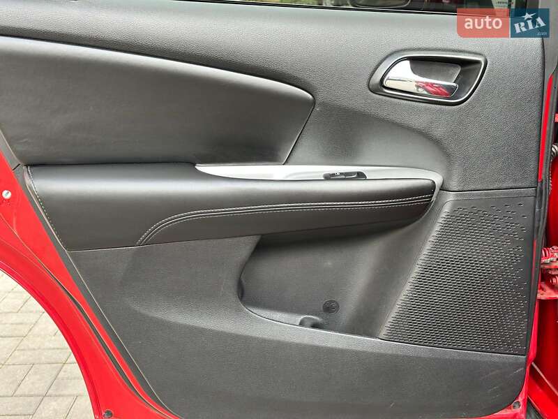 Внедорожник / Кроссовер Dodge Journey 2014 в Одессе фото 15 Внедорожник / Кроссовер Dodge Journey 2014 в Одессе