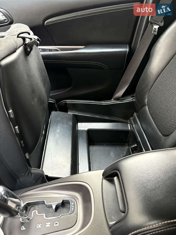 Позашляховик / Кросовер Dodge Journey 2017 в Львові фото 61 Позашляховик / Кросовер Dodge Journey 2017 в Львові
