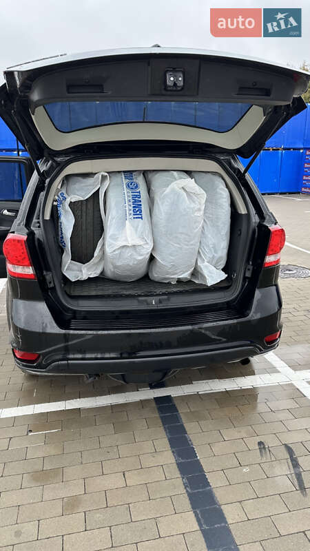 Внедорожник / Кроссовер Dodge Journey 2015 в Хмельницком