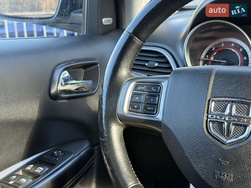 Позашляховик / Кросовер Dodge Journey 2015 в Львові