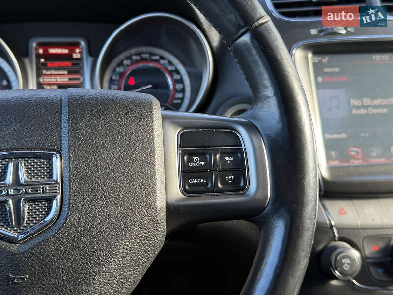 Позашляховик / Кросовер Dodge Journey 2015 в Львові