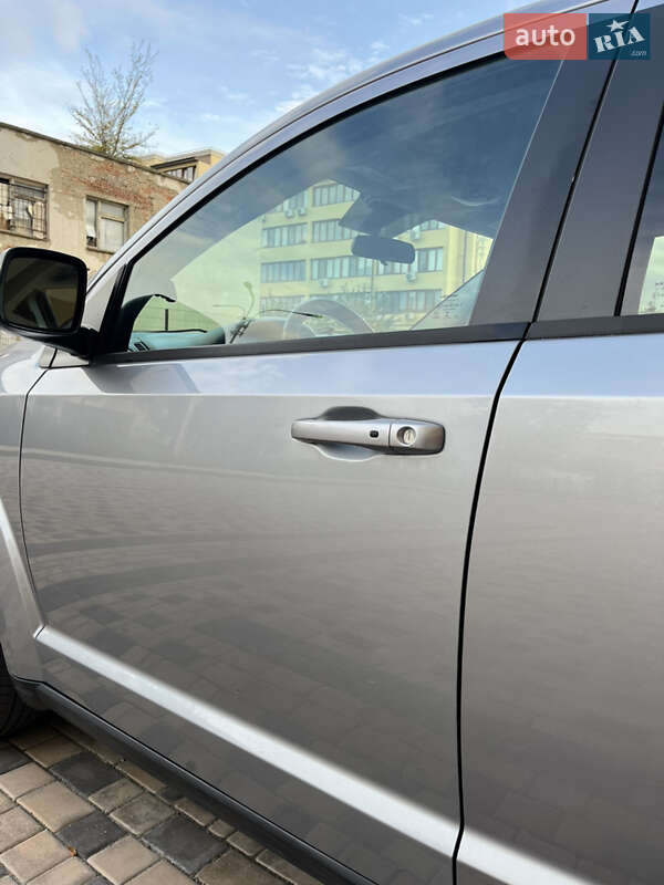 Внедорожник / Кроссовер Dodge Journey 2017 в Измаиле фото 12 Внедорожник / Кроссовер Dodge Journey 2017 в Измаиле