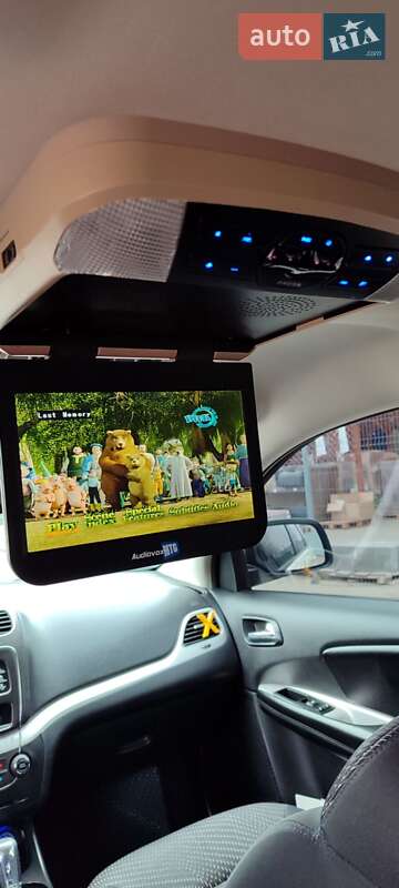 Внедорожник / Кроссовер Dodge Journey 2014 в Виннице