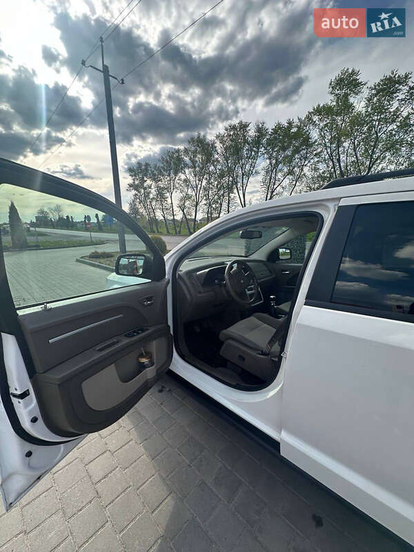 Позашляховик / Кросовер Dodge Journey 2008 в Самборі