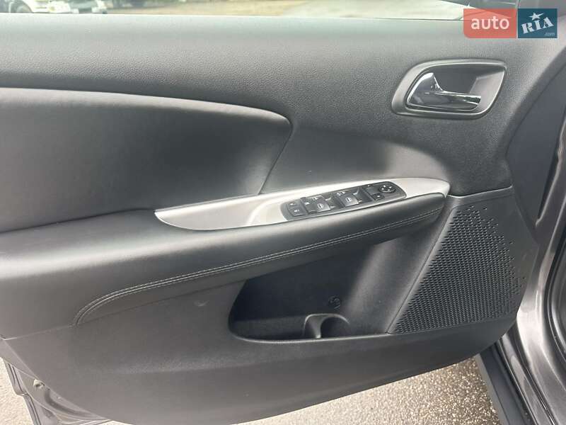 Позашляховик / Кросовер Dodge Journey 2020 в Вінниці фото 3 Позашляховик / Кросовер Dodge Journey 2020 в Вінниці