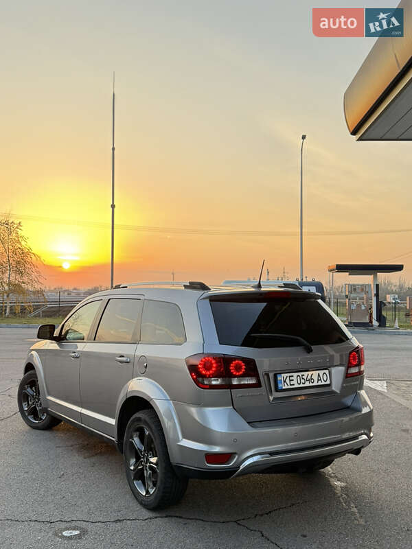 Внедорожник / Кроссовер Dodge Journey 2020 в Днепре