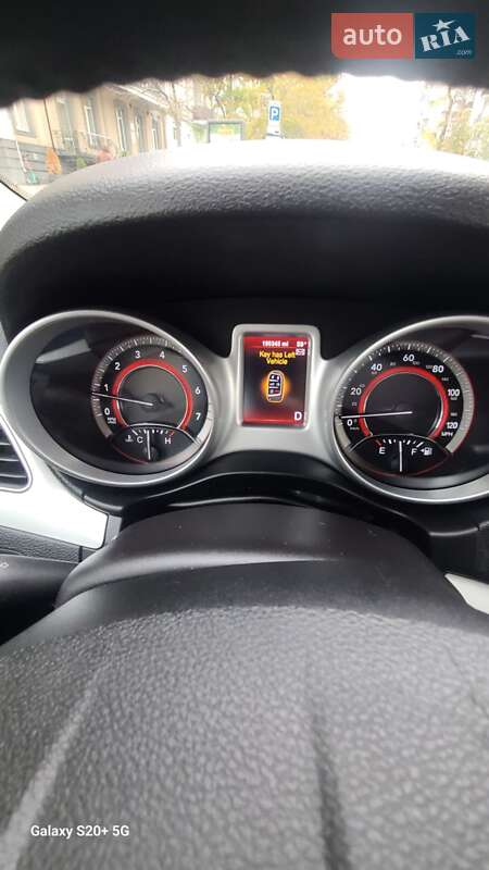 Позашляховик / Кросовер Dodge Journey 2013 в Києві