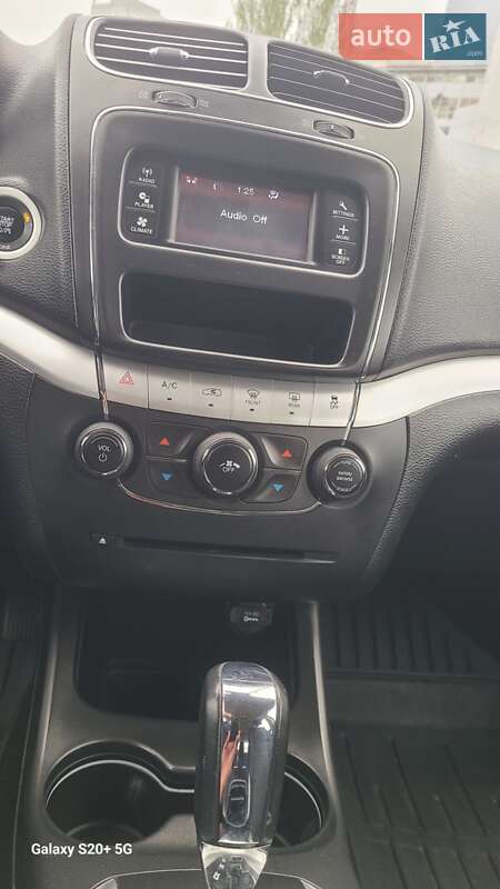 Позашляховик / Кросовер Dodge Journey 2013 в Києві