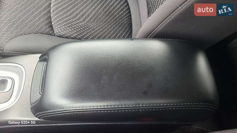 Позашляховик / Кросовер Dodge Journey 2013 в Києві