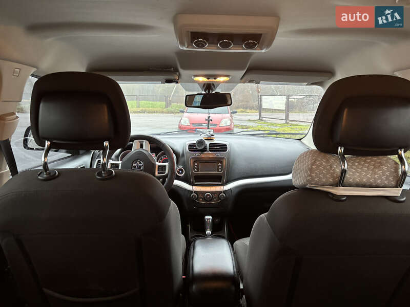 Внедорожник / Кроссовер Dodge Journey 2015 в Чернигове