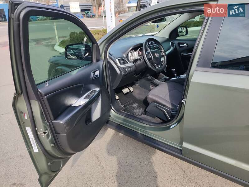 Позашляховик / Кросовер Dodge Journey 2016 в Києві