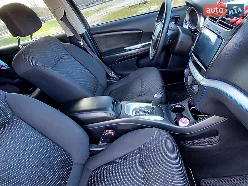 Внедорожник / Кроссовер Dodge Journey 2015 в Киеве