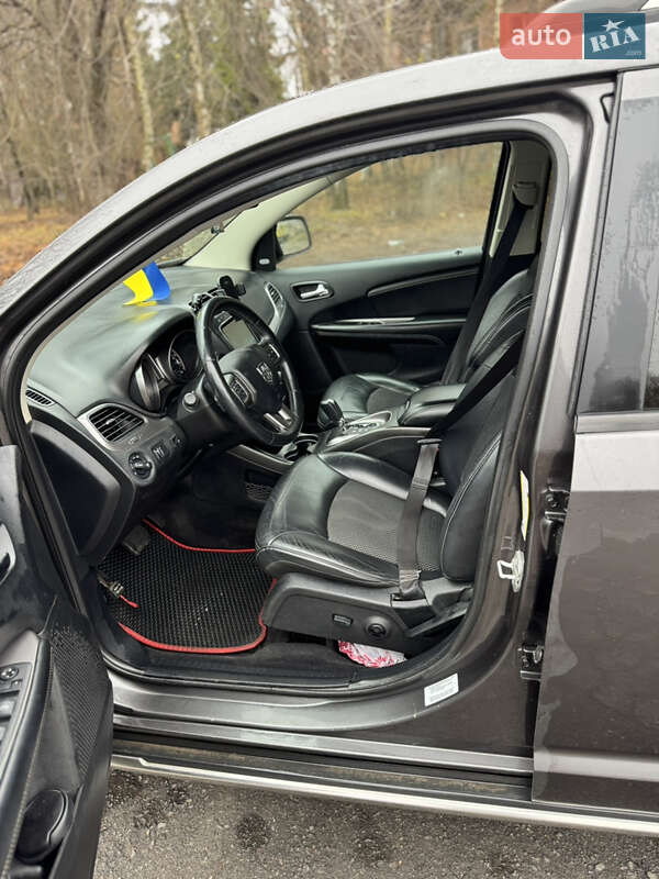 Позашляховик / Кросовер Dodge Journey 2015 в Хмельницькому фото 11 Позашляховик / Кросовер Dodge Journey 2015 в Хмельницькому