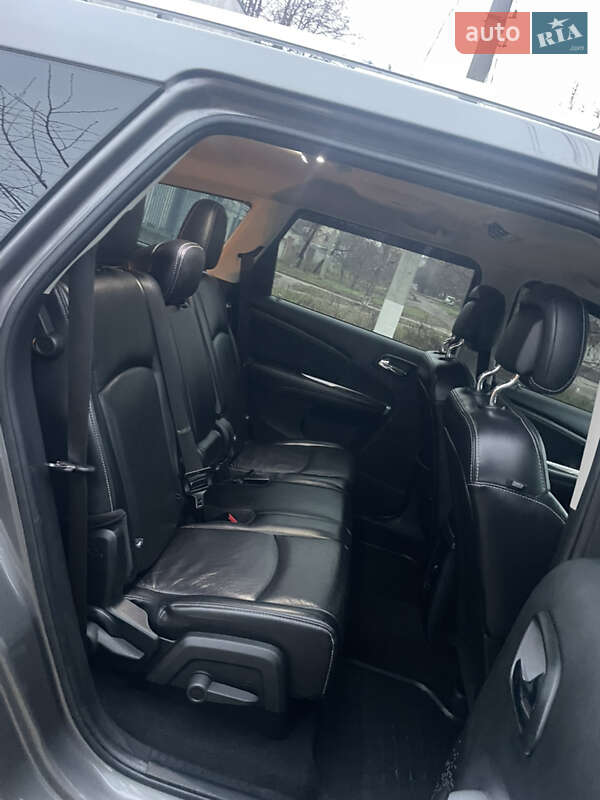 Позашляховик / Кросовер Dodge Journey 2012 в Харкові