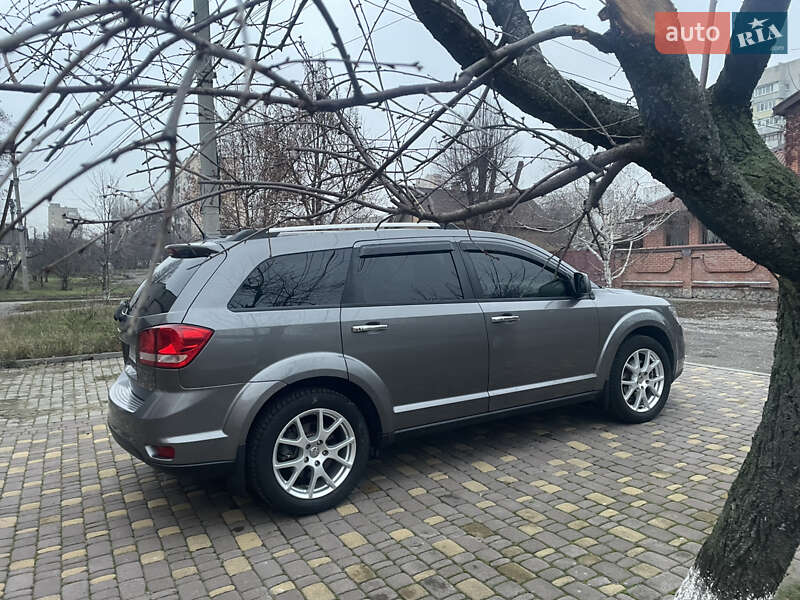 Позашляховик / Кросовер Dodge Journey 2012 в Харкові