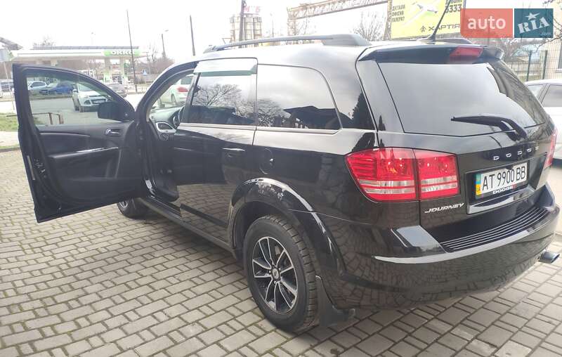 Внедорожник / Кроссовер Dodge Journey 2017 в Ивано-Франковске