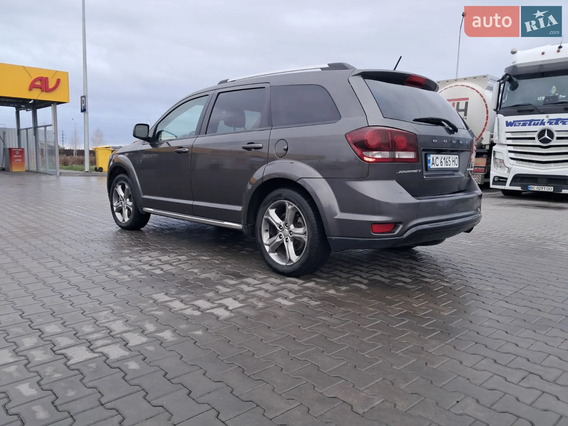 2017 Dodge Journey - мініатюра 3