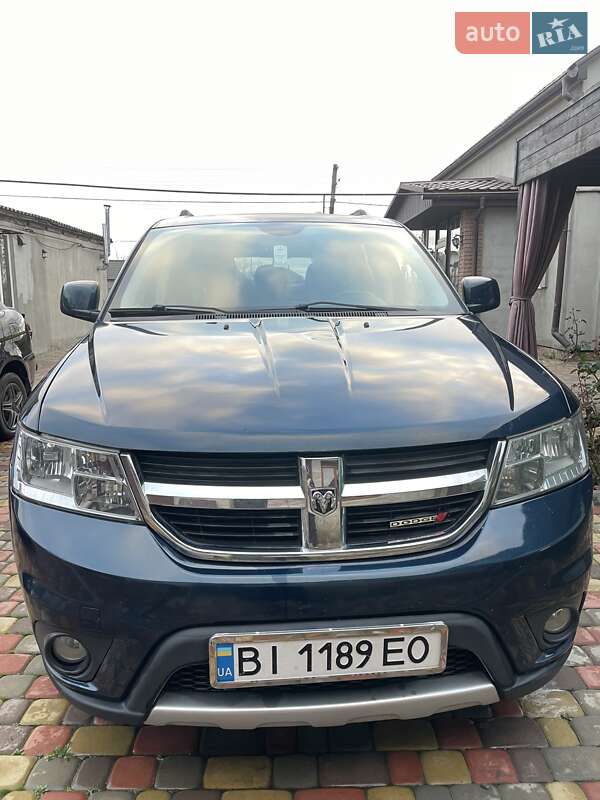 Позашляховик / Кросовер Dodge Journey 2013 в Полтаві