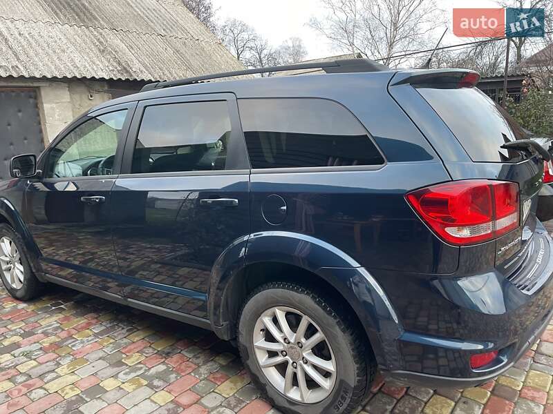Позашляховик / Кросовер Dodge Journey 2013 в Полтаві