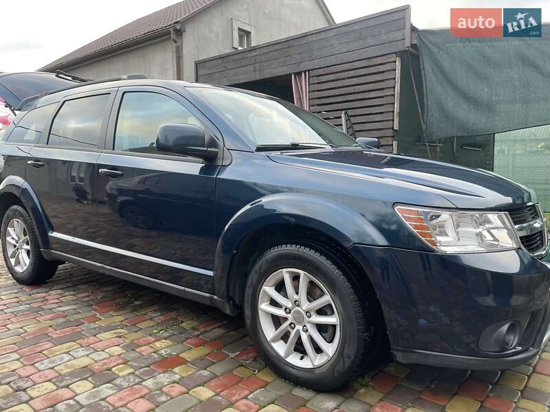 Позашляховик / Кросовер Dodge Journey 2013 в Полтаві