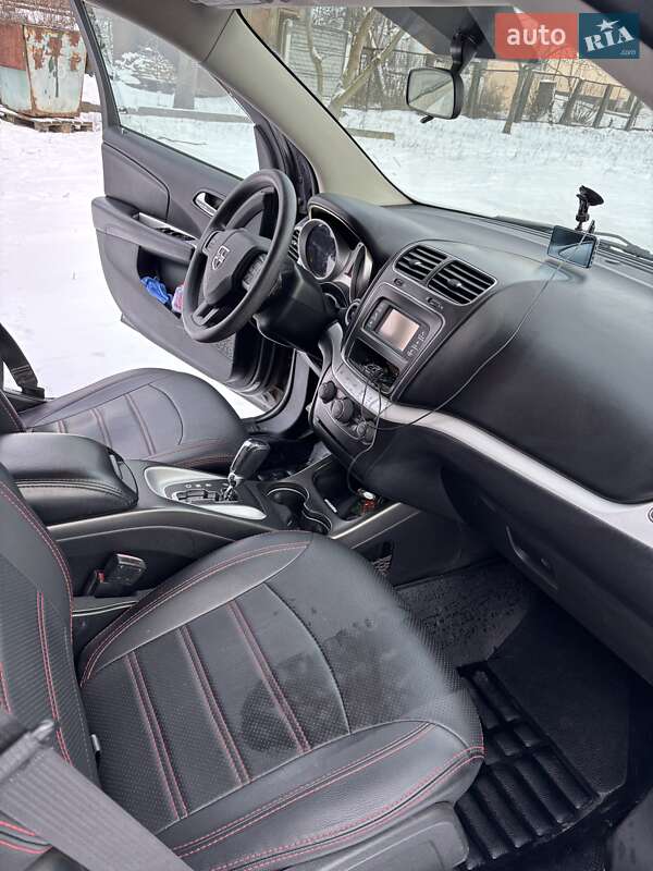 Позашляховик / Кросовер Dodge Journey 2015 в Вінниці