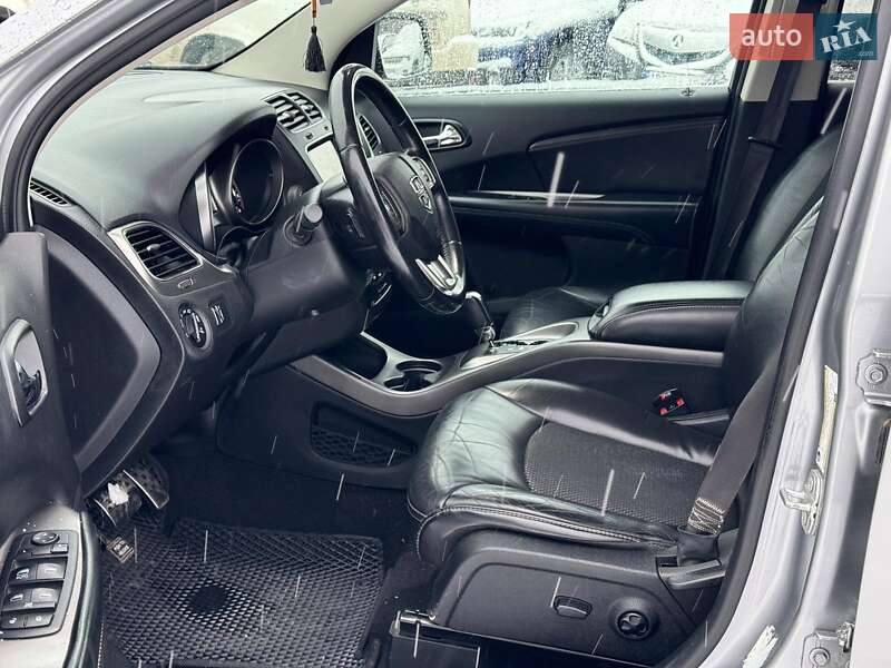 Внедорожник / Кроссовер Dodge Journey 2017 в Виннице