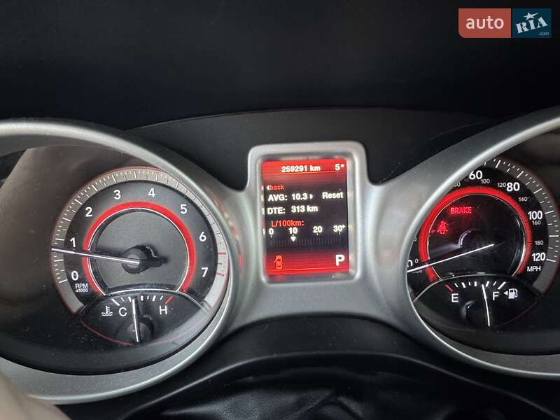 Внедорожник / Кроссовер Dodge Journey 2017 в Ирпене