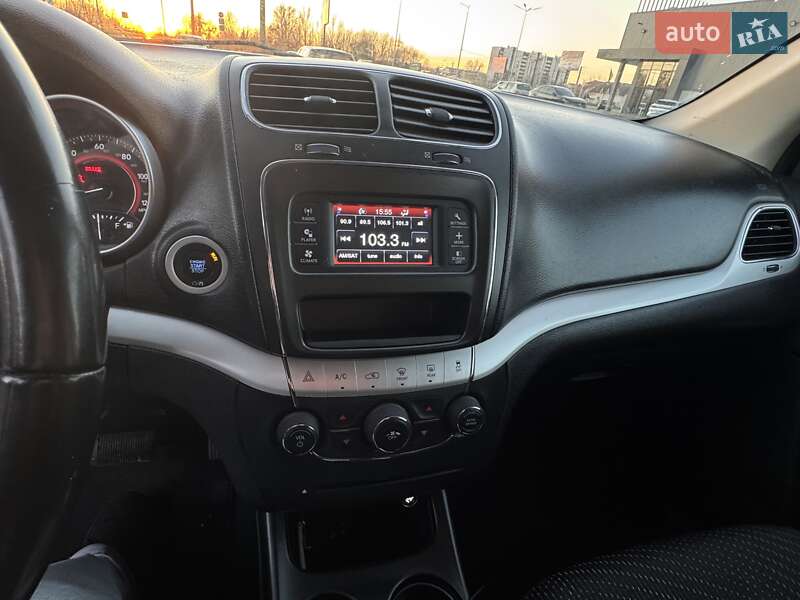 Внедорожник / Кроссовер Dodge Journey 2017 в Ирпене