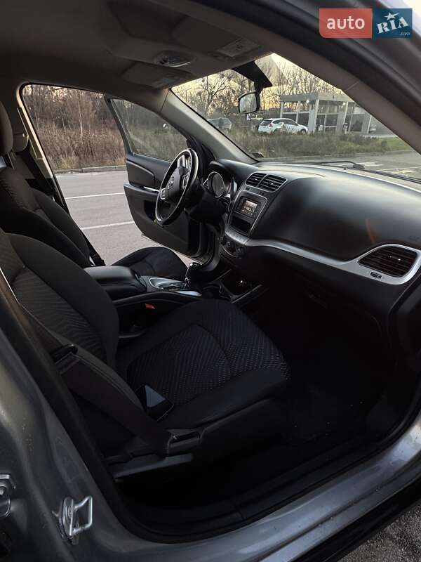 Внедорожник / Кроссовер Dodge Journey 2017 в Ирпене