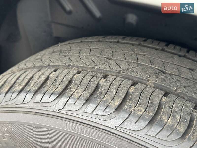 Внедорожник / Кроссовер Dodge Journey 2020 в Луцке