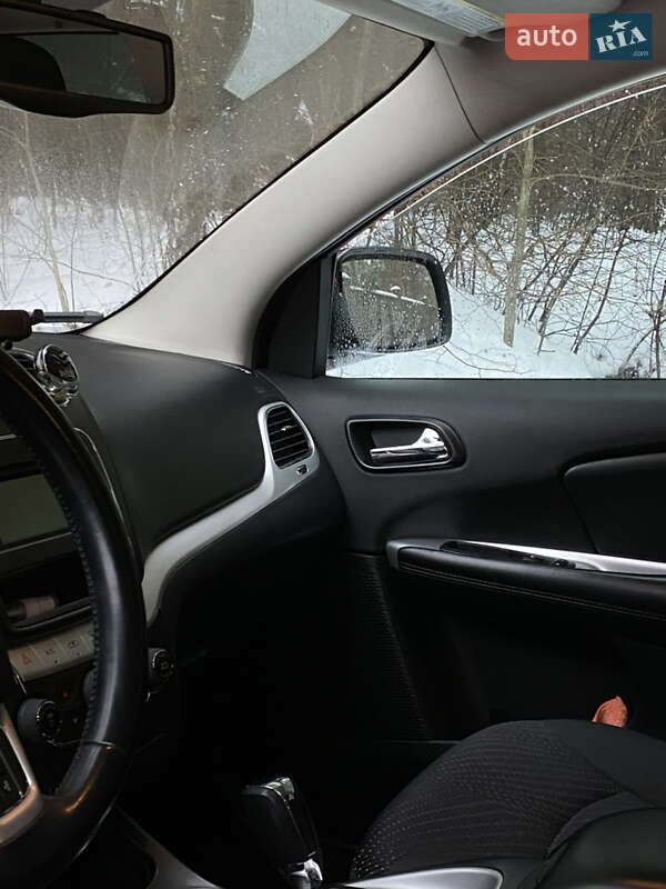 Внедорожник / Кроссовер Dodge Journey 2016 в Киеве фото 8 Внедорожник / Кроссовер Dodge Journey 2016 в Киеве