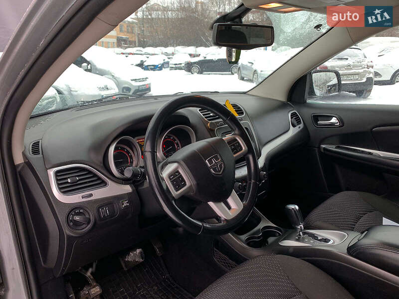 Внедорожник / Кроссовер Dodge Journey 2017 в Виннице