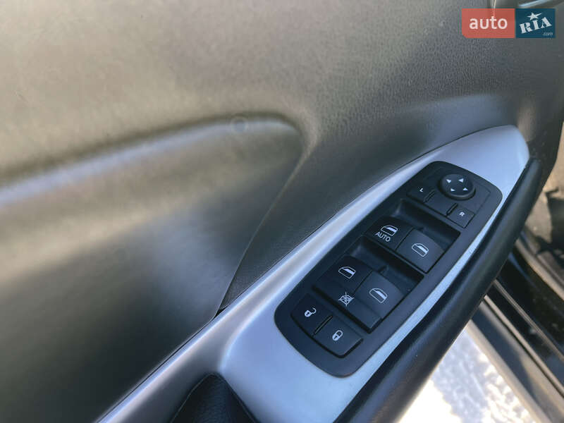 Внедорожник / Кроссовер Dodge Journey 2017 в Киеве