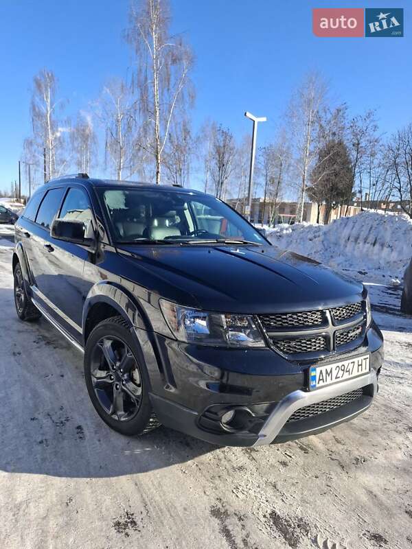 Внедорожник / Кроссовер Dodge Journey 2020 в Овруче