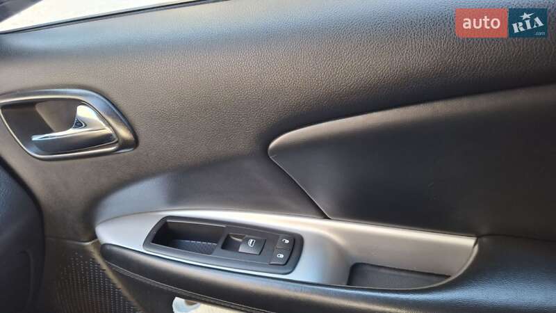 Внедорожник / Кроссовер Dodge Journey 2016 в Киеве