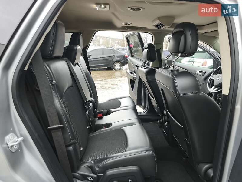 Внедорожник / Кроссовер Dodge Journey 2020 в Днепре фото 13 Внедорожник / Кроссовер Dodge Journey 2020 в Днепре