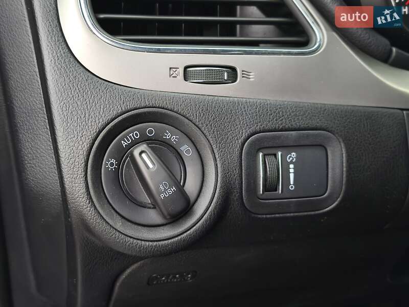 Внедорожник / Кроссовер Dodge Journey 2020 в Днепре фото 18 Внедорожник / Кроссовер Dodge Journey 2020 в Днепре