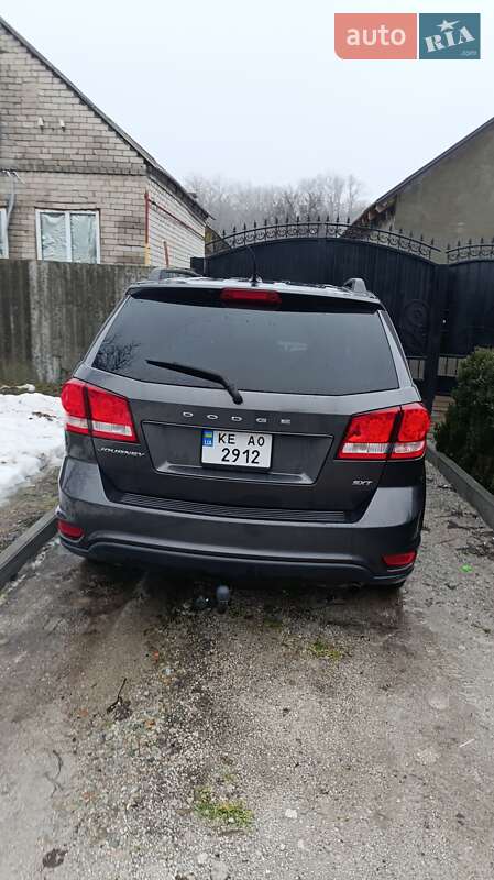 Внедорожник / Кроссовер Dodge Journey 2015 в Синельниково