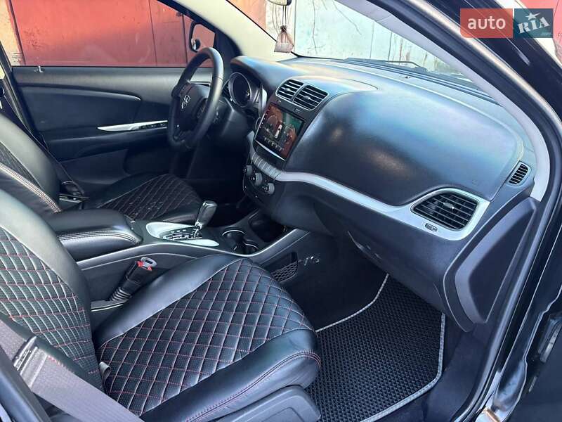 Внедорожник / Кроссовер Dodge Journey 2016 в Хмельницком