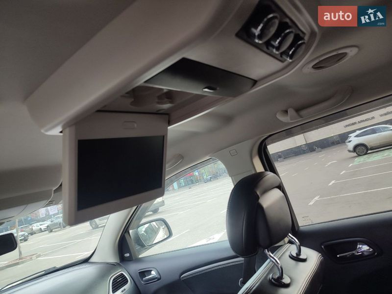 Внедорожник / Кроссовер Dodge Journey 2015 в Киеве
