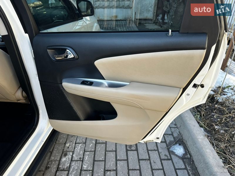 Внедорожник / Кроссовер Dodge Journey 2016 в Житомире