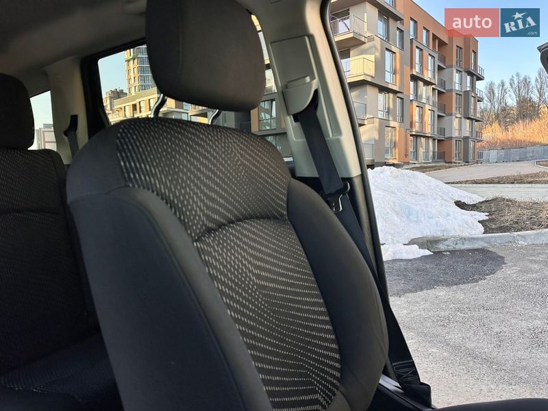 Внедорожник / Кроссовер Dodge Journey 2017 в Тернополе