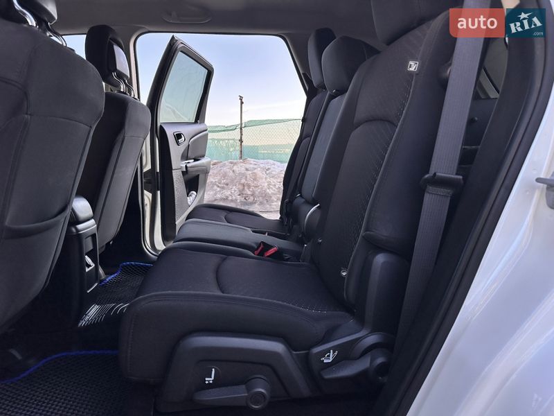 Внедорожник / Кроссовер Dodge Journey 2017 в Тернополе