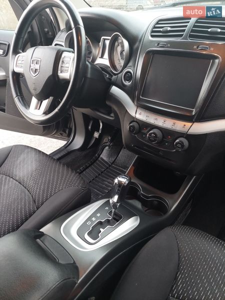 Позашляховик / Кросовер Dodge Journey 2012 в Запоріжжі
