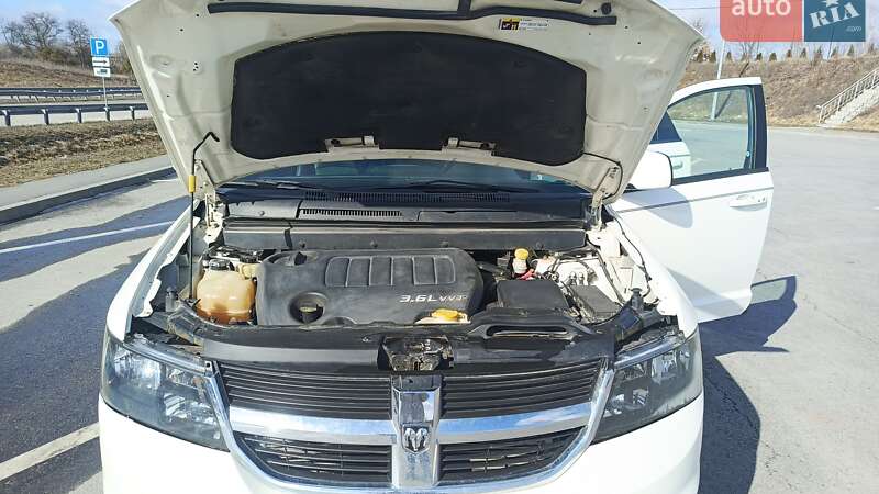 Внедорожник / Кроссовер Dodge Journey 2018 в Полтаве