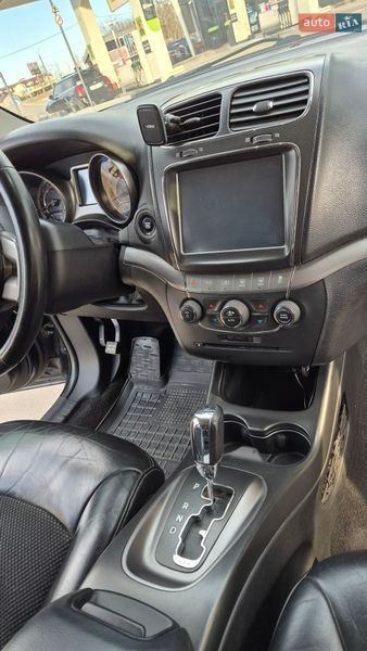 Внедорожник / Кроссовер Dodge Journey 2016 в Львове