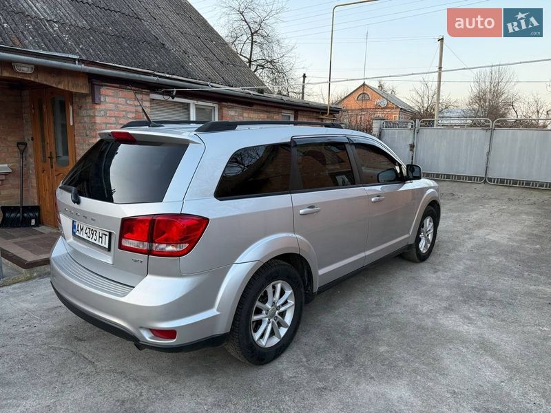 Внедорожник / Кроссовер Dodge Journey 2013 в Любаре